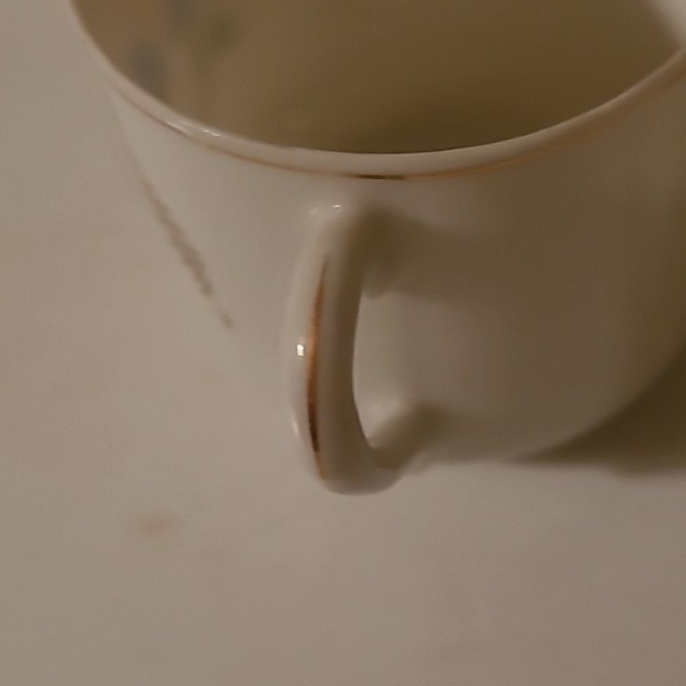 Japanese Mini Teacup - Picture 4 of 8